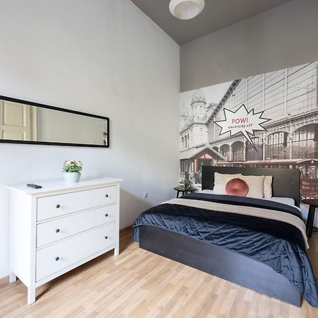 Cozy & Nostalgic Budapest Style Apartment In The Center Buitenkant foto
