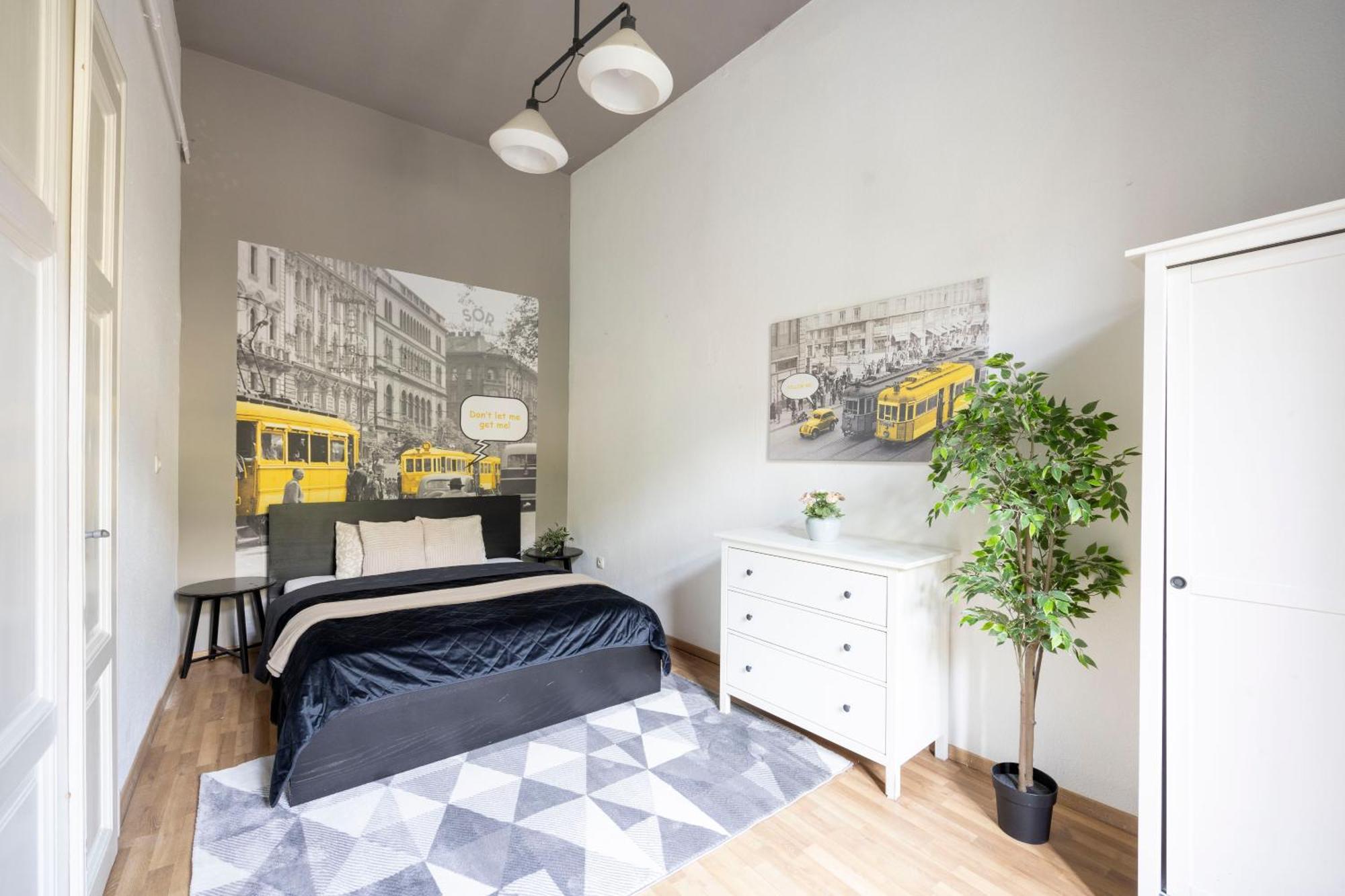 Cozy & Nostalgic Budapest Style Apartment In The Center Buitenkant foto